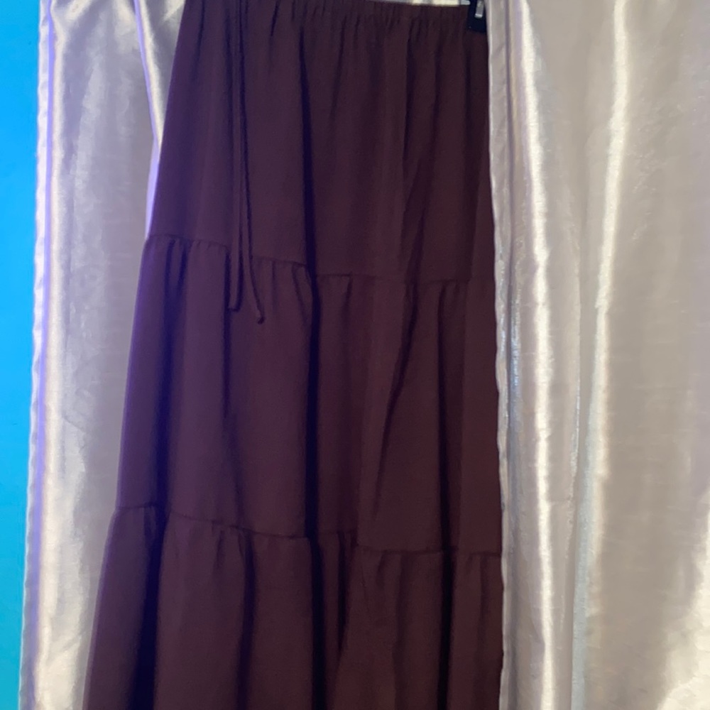 Maxi plain brown long skirt
